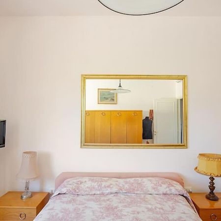 Casa Al Mare - Lido Apartment แตร์ราชินา ภายนอก รูปภาพ