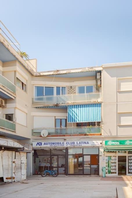 Casa Al Mare - Lido Apartment แตร์ราชินา ภายนอก รูปภาพ