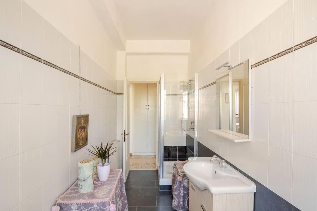 Casa Al Mare - Lido Apartment แตร์ราชินา ภายนอก รูปภาพ