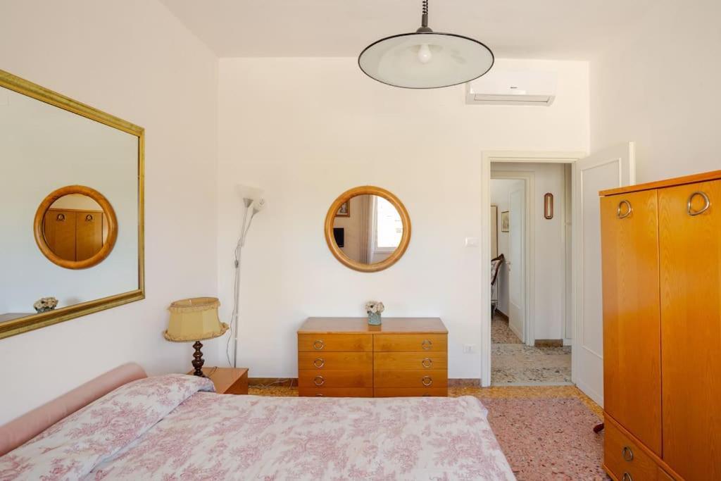 Casa Al Mare - Lido Apartment แตร์ราชินา ภายนอก รูปภาพ