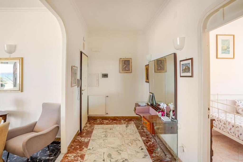 Casa Al Mare - Lido Apartment แตร์ราชินา ภายนอก รูปภาพ