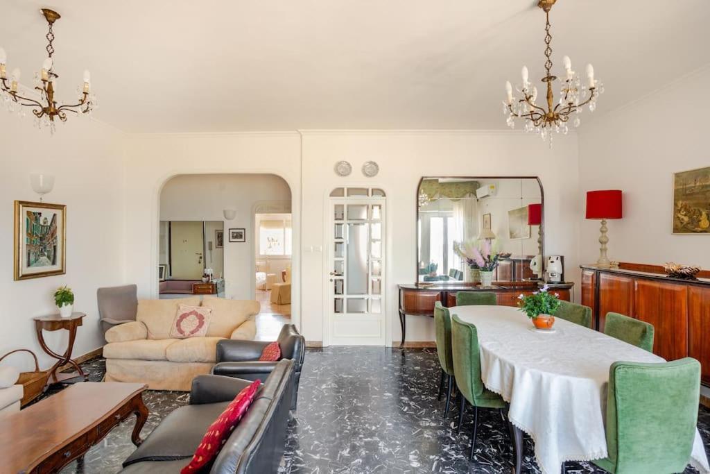 Casa Al Mare - Lido Apartment แตร์ราชินา ภายนอก รูปภาพ